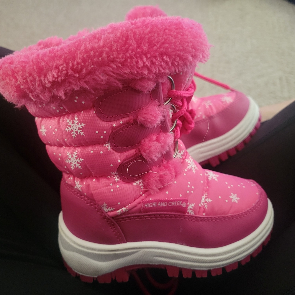 Hot Pink Snow Boot with Faux Fur Trim